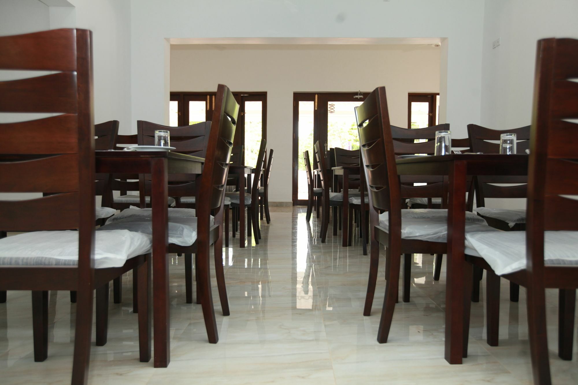 Lavonka Tourist Rest Hotel Anuradhapura Exterior photo